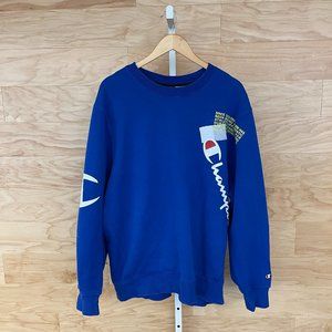 Champion Crewneck It Takes A Little More To Make A Champion worn by Kcup